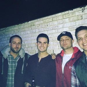 Meet your Posher, Tom